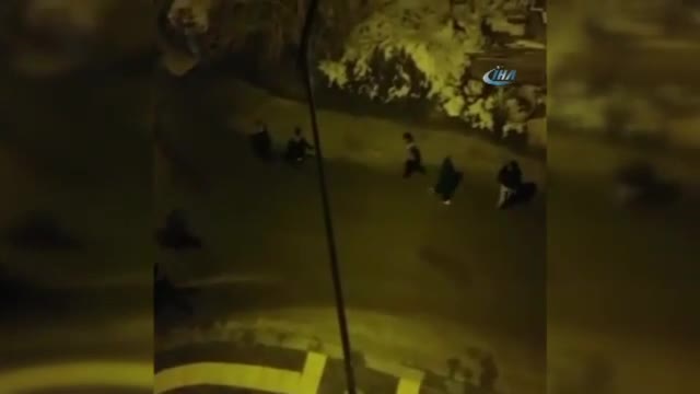 Oto teyp hırsızlarına linç girişimi