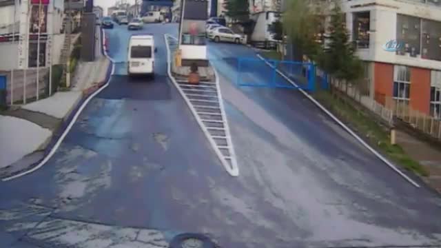 Soydular, ezmeye kalktılar, sopayla kovaladılar