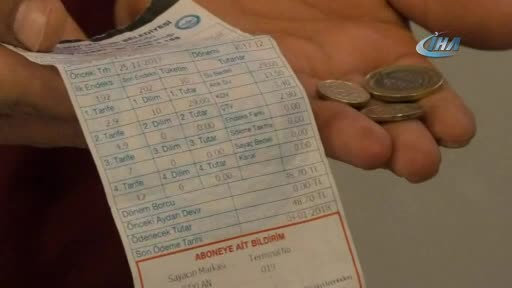 Yolda bulduğu su faturasının borcunu ödedi