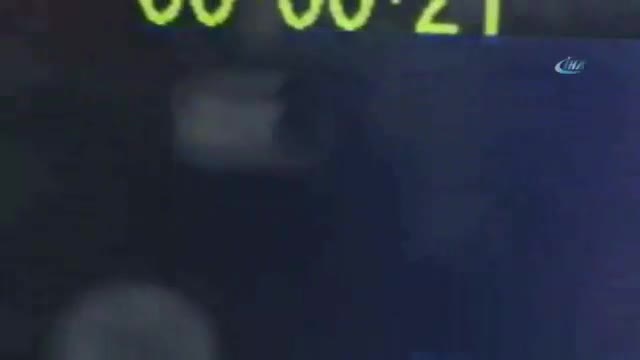 Kamyondan uçan karton faciaya neden oluyordu