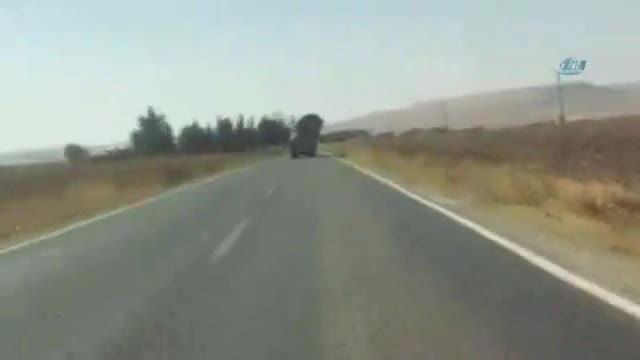Aşırı yük taşıyan kamyon tehlike saçtı