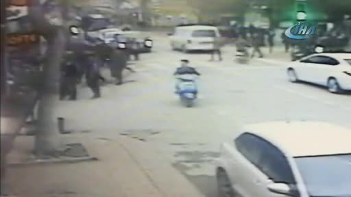 Bursa İznik'te öğrenciler birbirine girdi