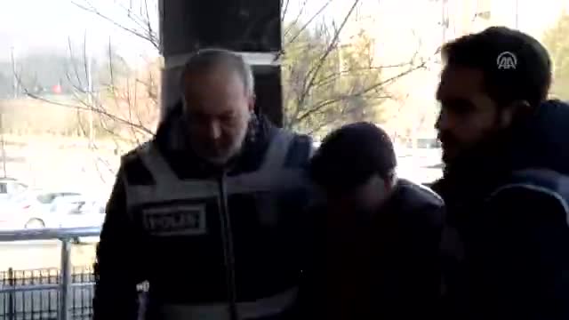 Tartıştığı 79 yaşındaki eşini nacakla öldürdü!