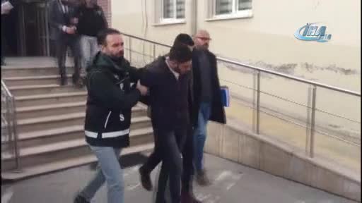 Bursa'da takım elbiseyle adliyeye gittiler!