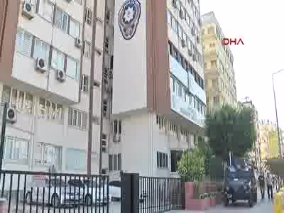 Sokakta 8 yaşındaki kız çocuğunu öpen taciz şüphelisi yakalandı