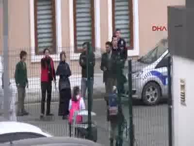 Okulda velileri ayaklandıran iddia