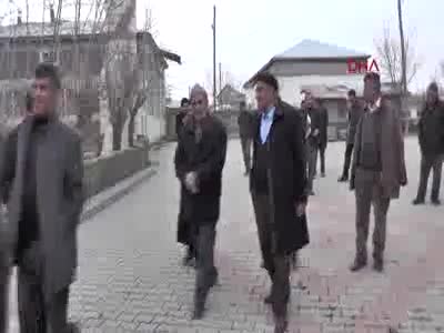 1.5 metre yağan kar bu yıl yağmayınca 'kar duası'na çıktılar!