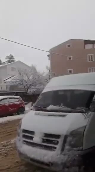 Bursa Keles'te kar yağışı!