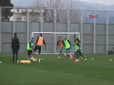 Bursaspor'da Le Guen'den Grozav'a talimat