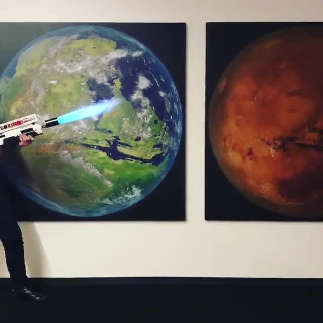 Elon Musk'tan çılgın proje! 'Satın almayın'