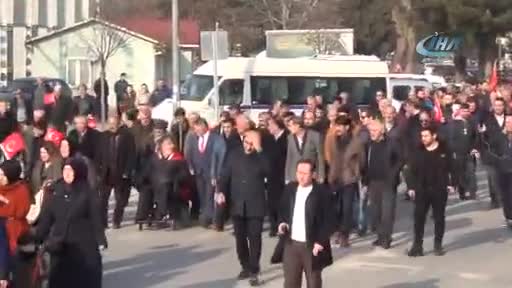 Bursa İnegöllülerden Mehmetçiğe destek yürüyüşü