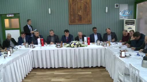 Bursa'da Dündar muhtarlarla istişare yaptı