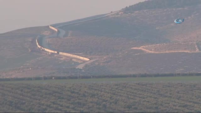 Afrin'deki Cinderese'den dumanlar yükseliyor