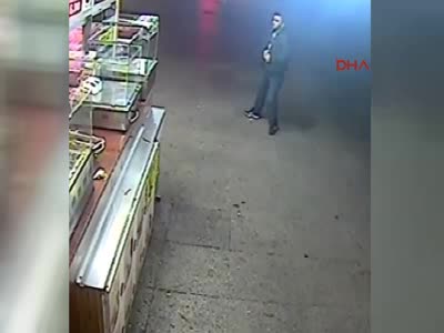 Şehrin göbeğinde tuhaf olay! Defalarca...