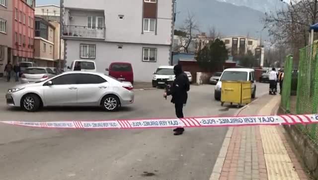 Bursa'da polise bombalı saldırı! - Olay yerinden ilk görüntü