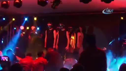 Bursa'da zirvede Hande Yener rüzgarı esti