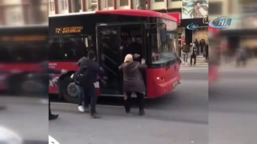 Yol verme kavgasında ilginç anlar