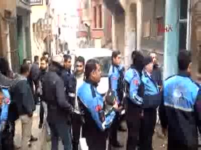 İstanbul'da merdiven altı midye yapanlara baskın