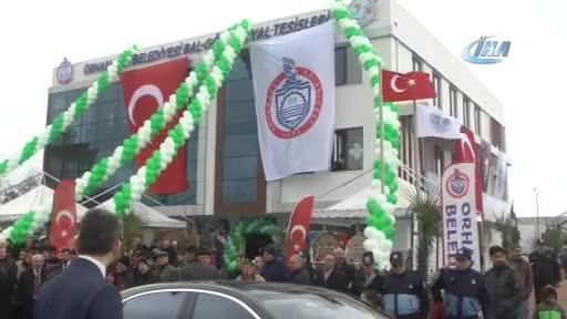 Çavuşoğlu, Bursa'da Bal-Göç'ün yeni binasını açtı