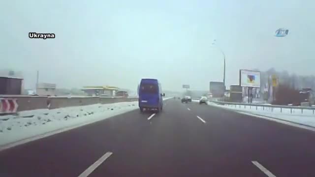 İki ölümlü feci kaza kamerada
