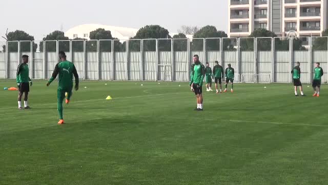 Timsah, Galatarasay maçı öncesi moral depoladı
