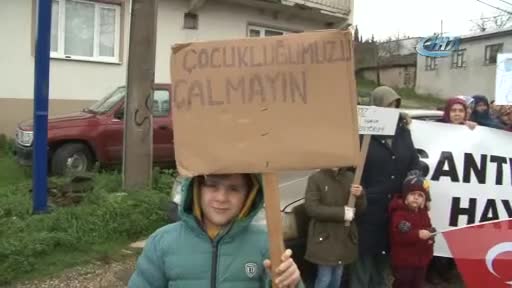 Bursa'da köylü kadınlardan koku eylemi