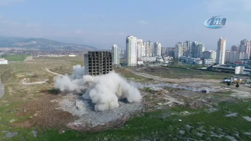 Bursa'da dinamitle yıkımda erken patlama fiyaskosu - 2