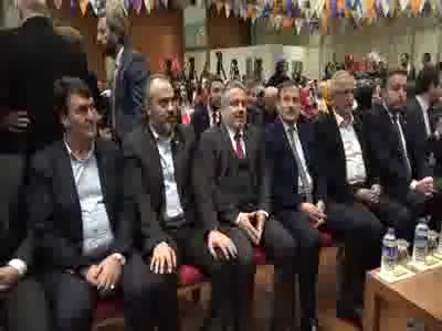 Çavuşoğlu, Bursa'da AK Parti Osmangazi Gençlik Kolları kongresine katıldı