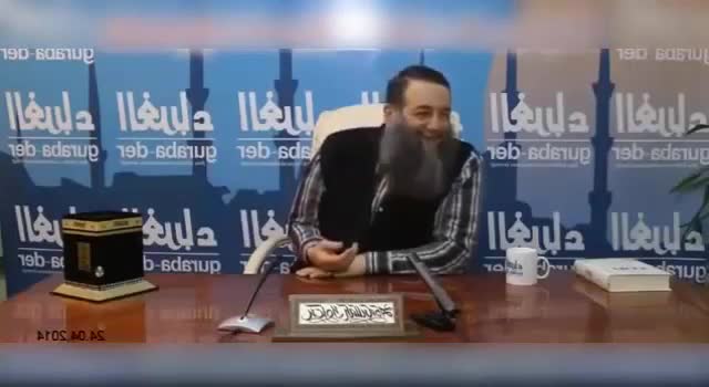 Bu kadarına da pes! "Tek kadınla doyan erkek sapıktır"