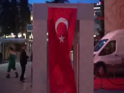 Bursa'da sabah namazı sonrası kırık buğday çorbası içtiler