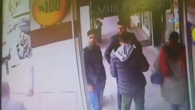 Kafeye silahlı saldırı kamerada