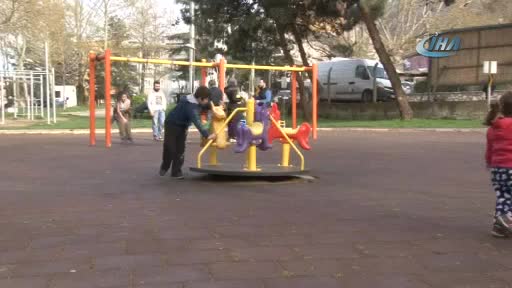 'Çocuk parklarına güvenlik kamerası' kampanyasına Bursalı ailelerden destek