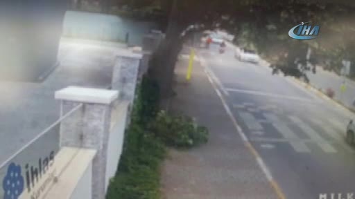 Kaçan şüpheliler, motosiklete böyle çarptı