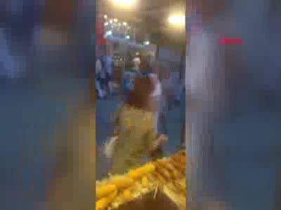 İstanbul'da çıplak adam dehşeti