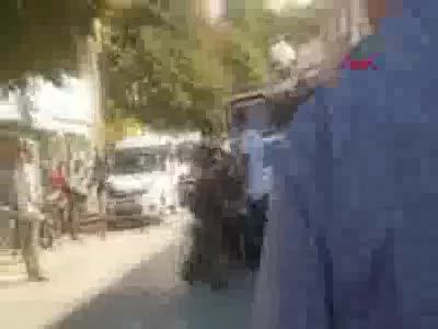 Bursa'da polisi metrelerce sürükledi