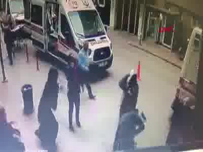Acil serviste çifte infaz!