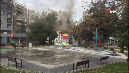 Bursa'da çocuk parkındaki trafo bomba gibi patladı