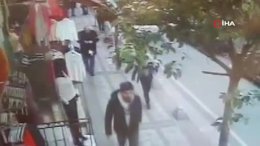 İstanbul'daki silahlı saldırı kamerada