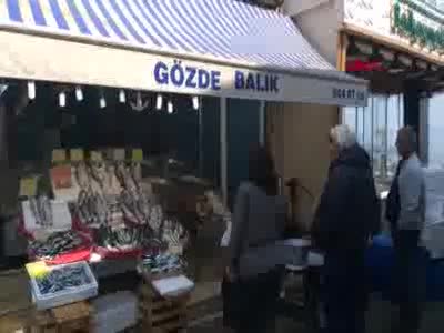 Bursa'da av yasağı nedeniyle tezgahlardaki balık fiyatları yükseldi