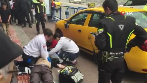 Bursa'da kriz geçirip kaza yapan taksi şoförü, kalp masajıyla hayata döndürüldü