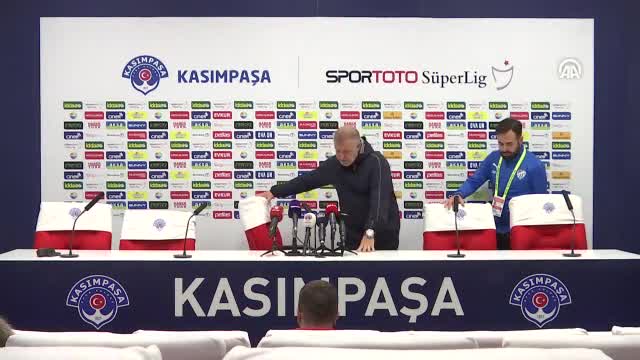 Bursaspor Teknik Direktörü Bakkal: "Önemli olan yenilgi almamaktı"