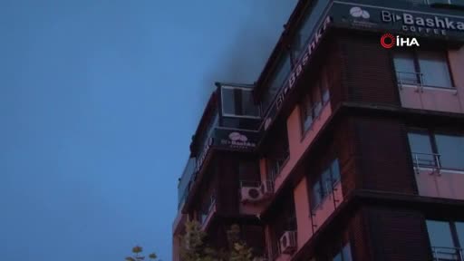 Bursa'da 6 katlı iş merkezinin çatı katında patlama!