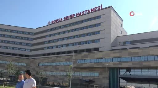 Bursa Şehir Hastanesi kapılarını açtı, ilk gün 2500 randevu aldı