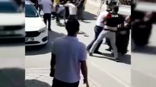 Bursa'da taşlı sopalı beşik kertmesi kavgasındaki 18 kişi adliyeye sevk edildi