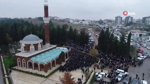 Bursa'da sahte peygamberin cenazesinde izdiham yaşandı!