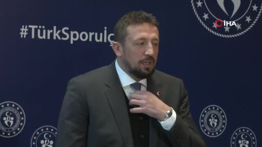 Hidayet Türkoğlu: "Türk sporunun daha iyi yerlere geleceğine inanıyorum"