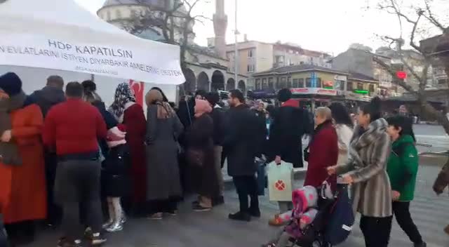 Bursa'da Vatan Partisi imza kampanyası başlattı