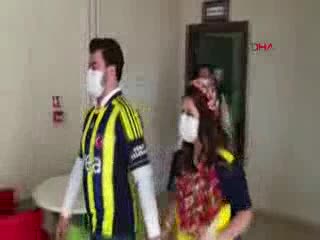 Bursa'da Fenerbahçe formasıyla nikah masasına oturdular