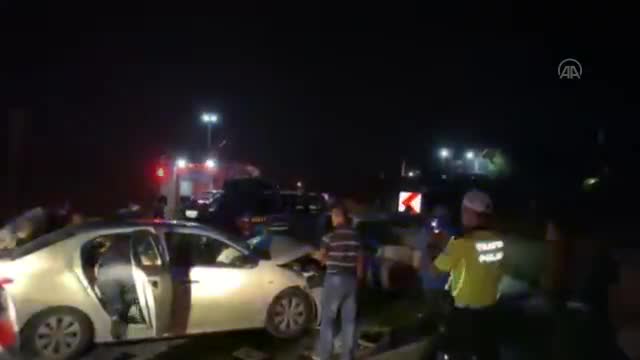 Bursa plakalı otomobille çarpıştı: 6 yaralı
