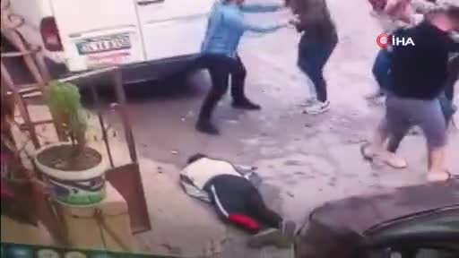 Kavga ettiği komşunun kafasına baltayla vurdu
